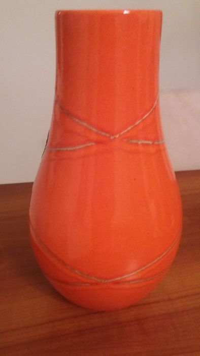 Jarra pintada à mão