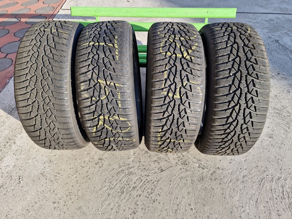 Koła BMW aluminiowe, opony zimowe NOKIAN 225/55 R17 po jednym sezonie