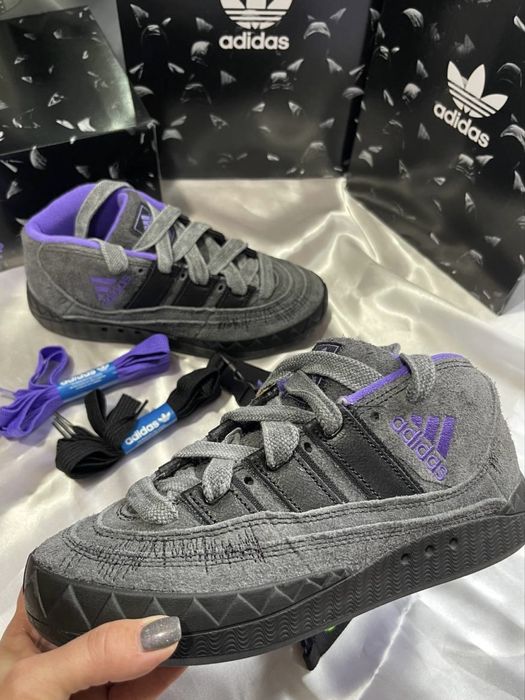 Кросівки Adidas. Adimatic Mid Youth of Paris