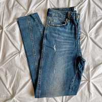 Skinny Jeans com Rasgões - Zara