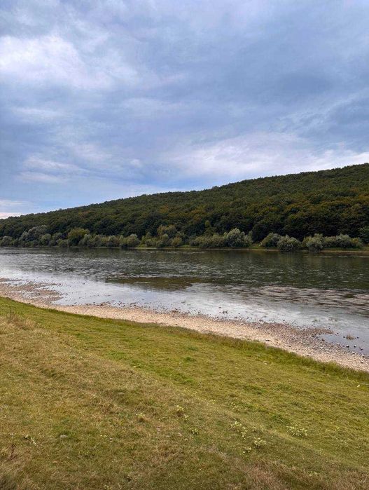 Будинок мрії на березі Дністра