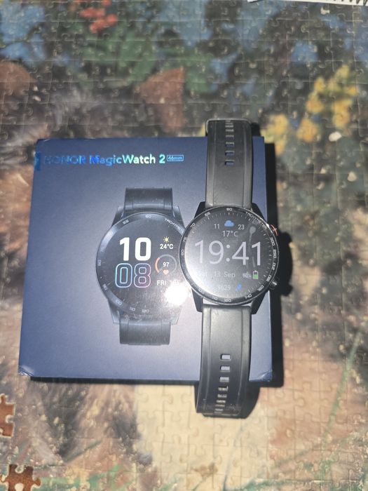 Годинник Honor magic 2