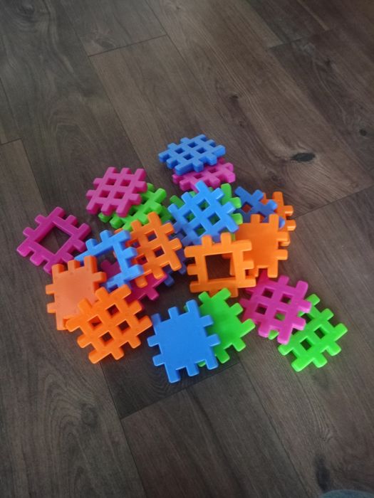 Oddam zabawki dla dzieci
