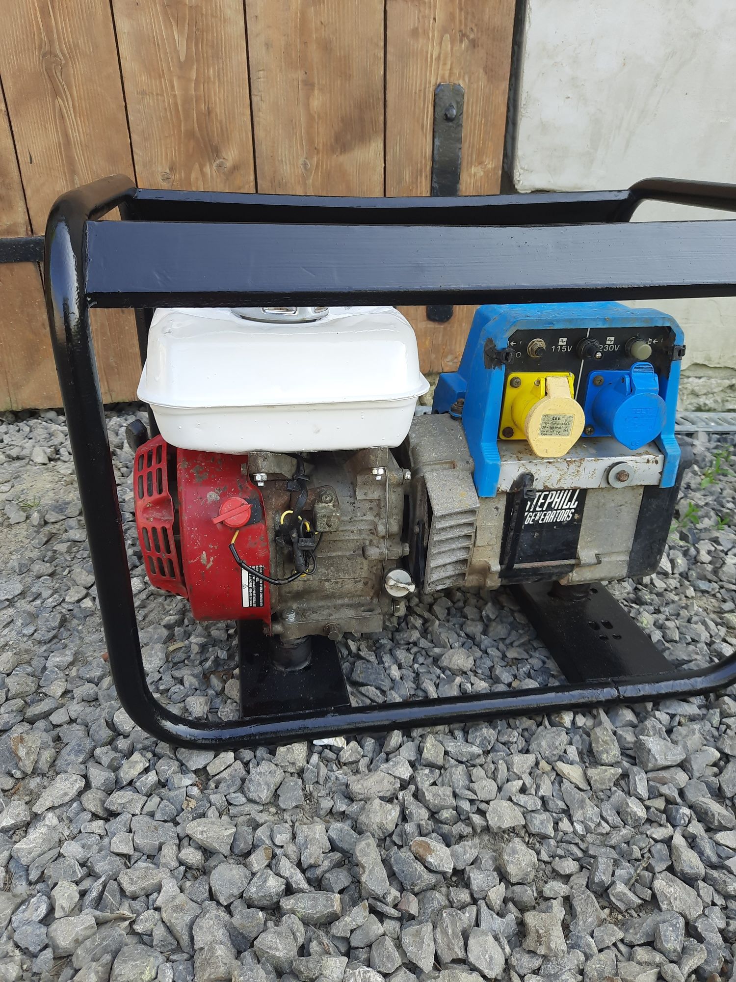 Generator prądotwórczy z silnikiem honda gx160