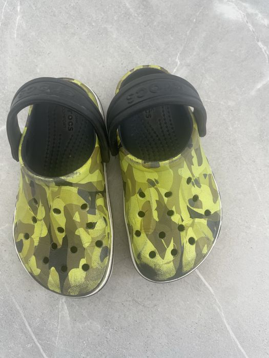 Продам крокси Crocs C9