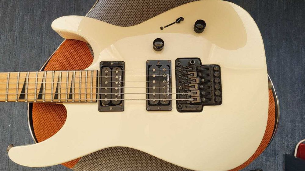 Jackson Pro Series DK2M Dinky 2006рік Japan (Model #291-1005-576)