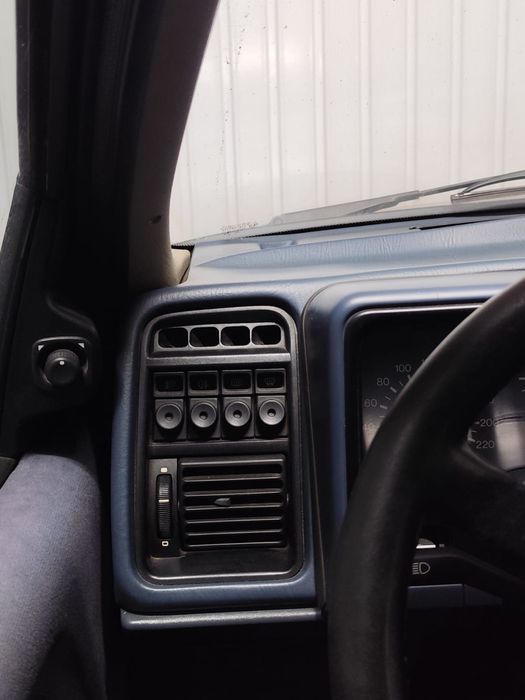 Ford Sierra Sapphire 2.0i DOHC Ghia
