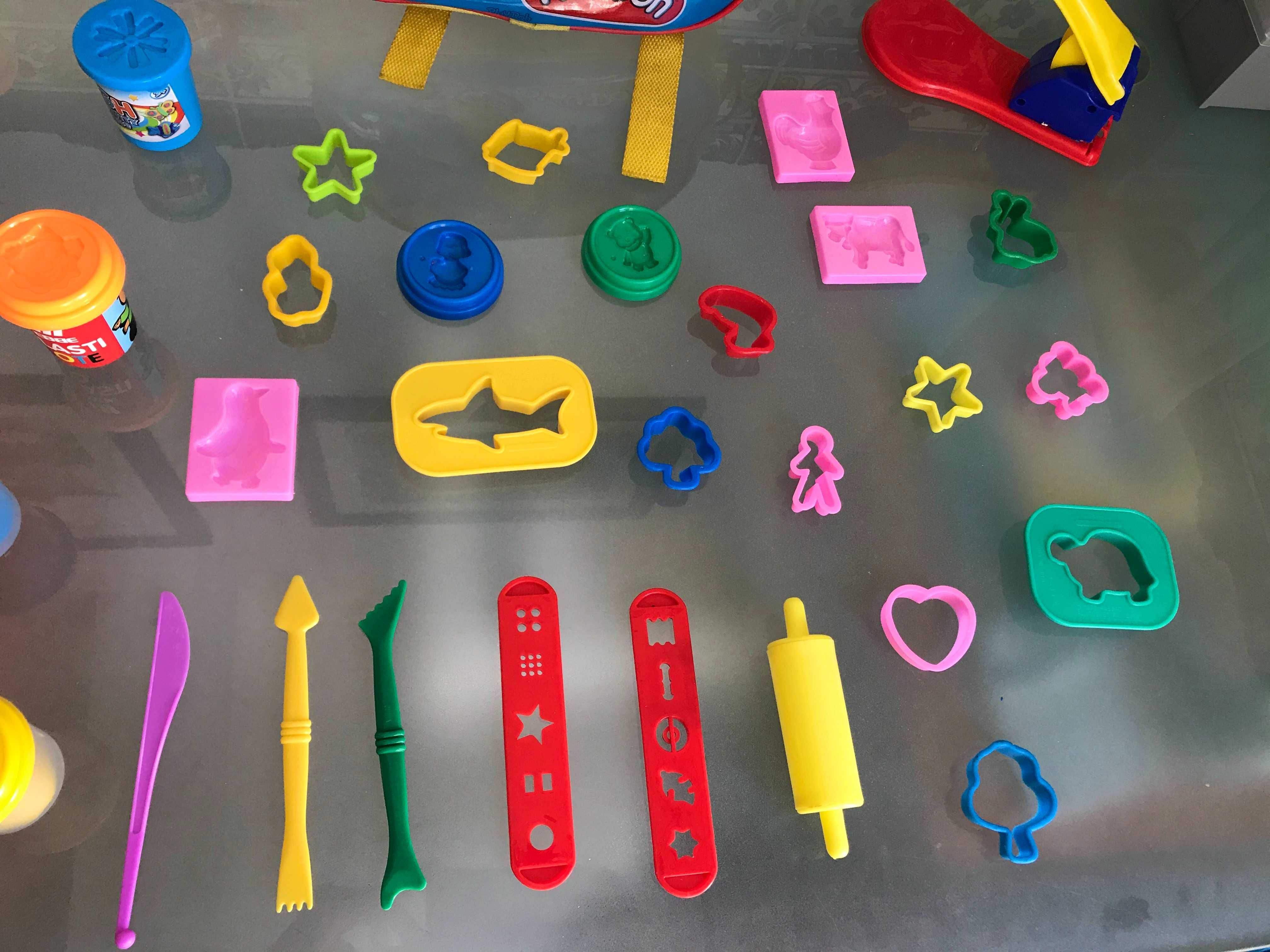 Brinquedos Play Doh casa bonecas plasticina cozinha 70 miniaturas