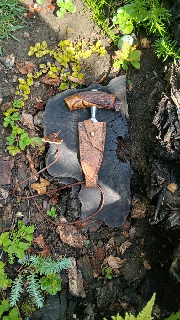 Ręcznie wykuty Push dagger, Berserker, nóż neck knife/sztylet.