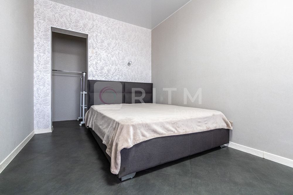 Оренда стильної 1-кімнатної квартири з кухнею-студією