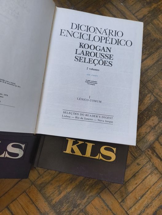 Enciclopédias (3 volumes)