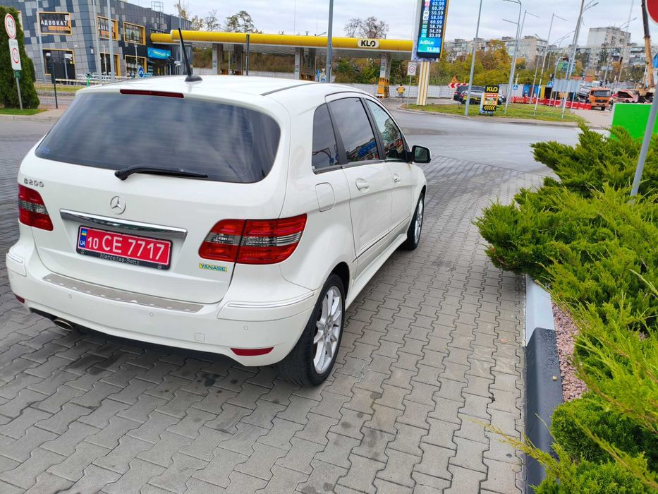 Продам Mercedes B-200 FULL!