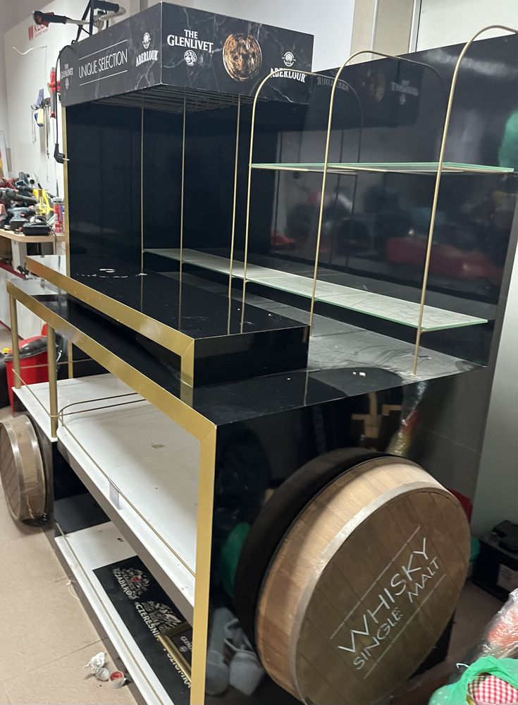 Barek ekspozycja stand wystawka do alkoholu