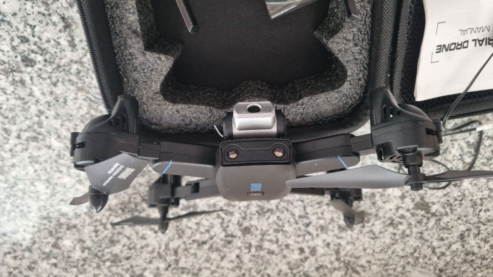 Drone de lazer com 3 baterias