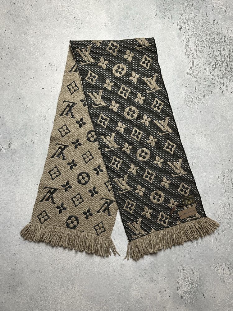 szalik louis vuitton scarf, monogram