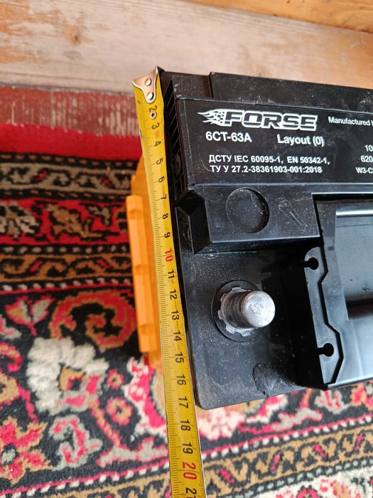 Автозапчастини акумулятор