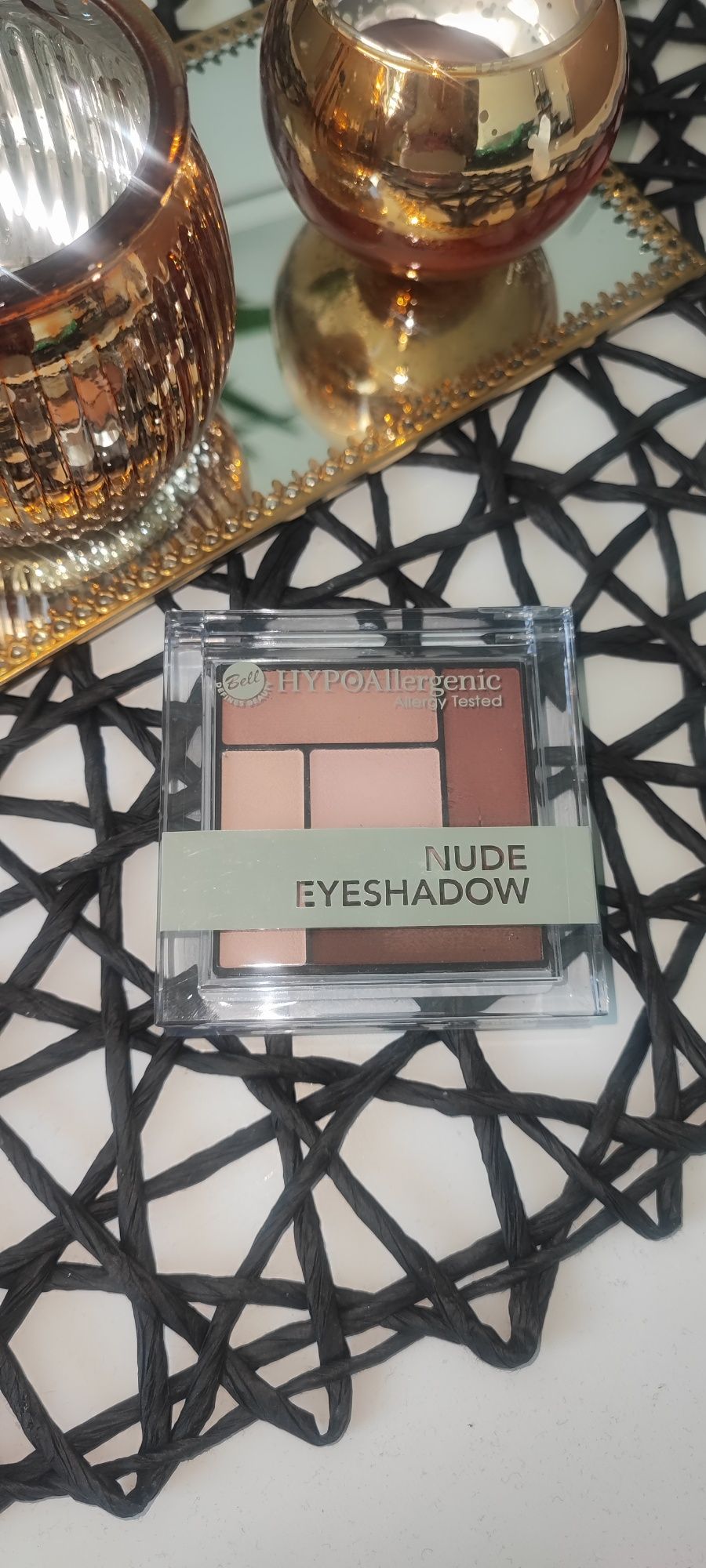 Sprzedam. Cienie do powiek Bell Hypoallergenic nude eyeshadow 06 nowe