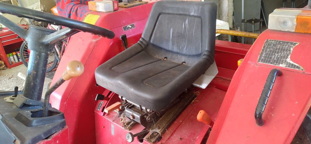 Trator shibaura S435 de  40 cavalos