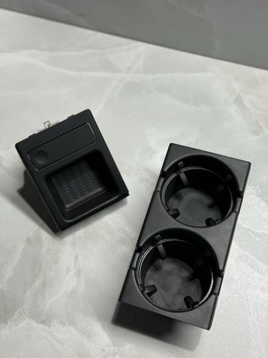 BMW E46 Підстаканник е46 Седан Універсал Подстаканник Чорний монетниця