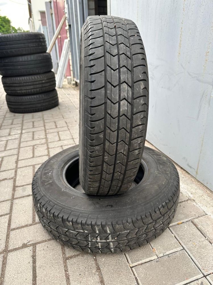 Автошини пара 185 r14С Donex