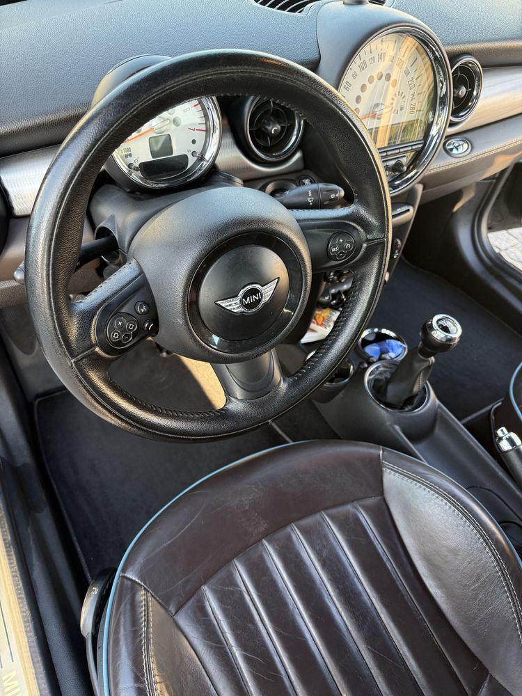 Mini cooper D cabrio versão HighGate
