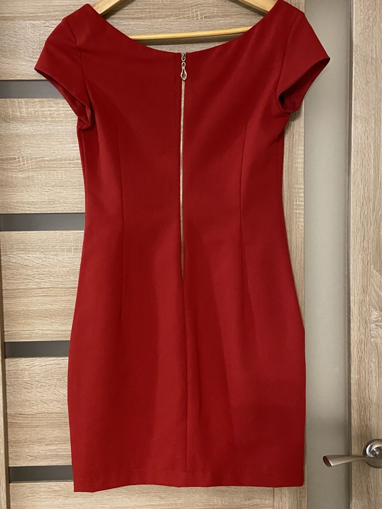 Плаття червоне 36 розмір