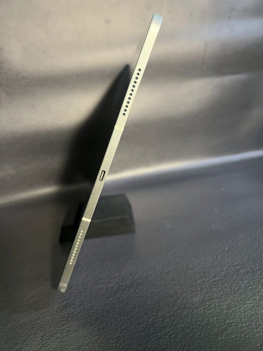 iPad Air 13-inch (M2) Chip 128GB 2024 Neverlock