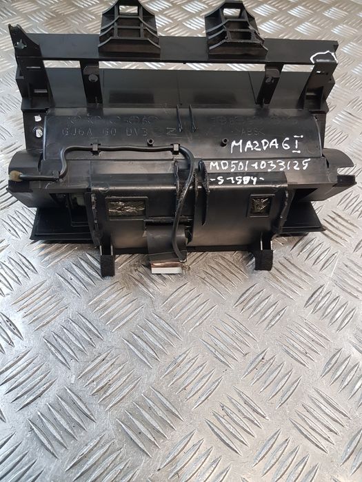 Wyświetlacz Ekran Nawigacji Cntm4290A Mazda 6 I Gg 02R-