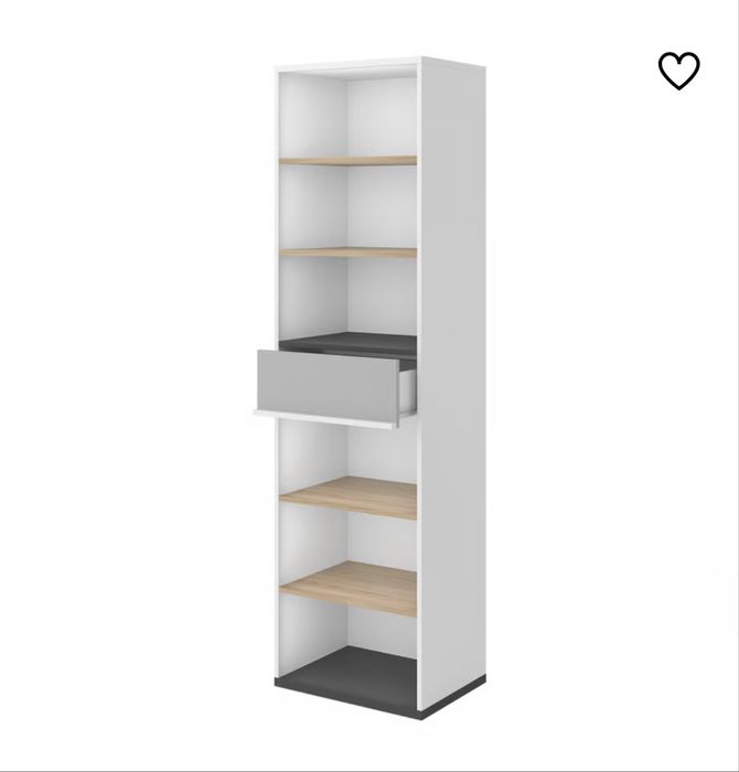 Wysoki regał na książki do pokoju młodzieżowego