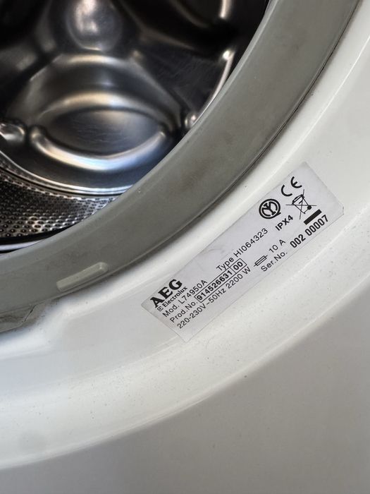 Máquina Lavar Roupa AEG