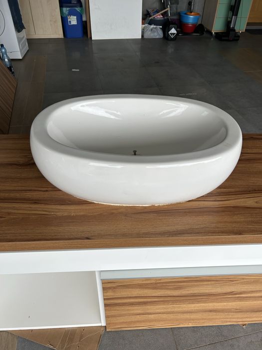 Komplet szafek łaznienkowych + umywalka + bateria