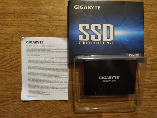 SSD диск Gigabyte 120GB (не Kingston, Samsung)