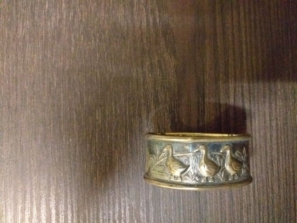 Argola de guardanapo,prata 10g,antiga,para uso ou decoração envio ctt