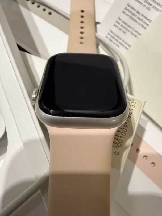 Продам годинник Apple watch 7 45mm starlight