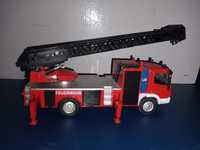 Siku 4518 wóz strażacki skala 1:50