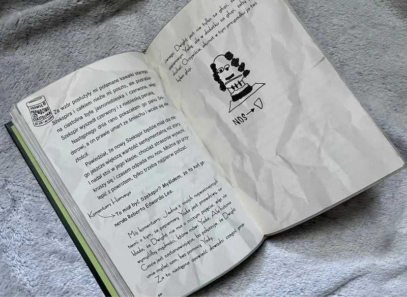 Książka "Dziwny przypadek papierowego Yody" NOWA