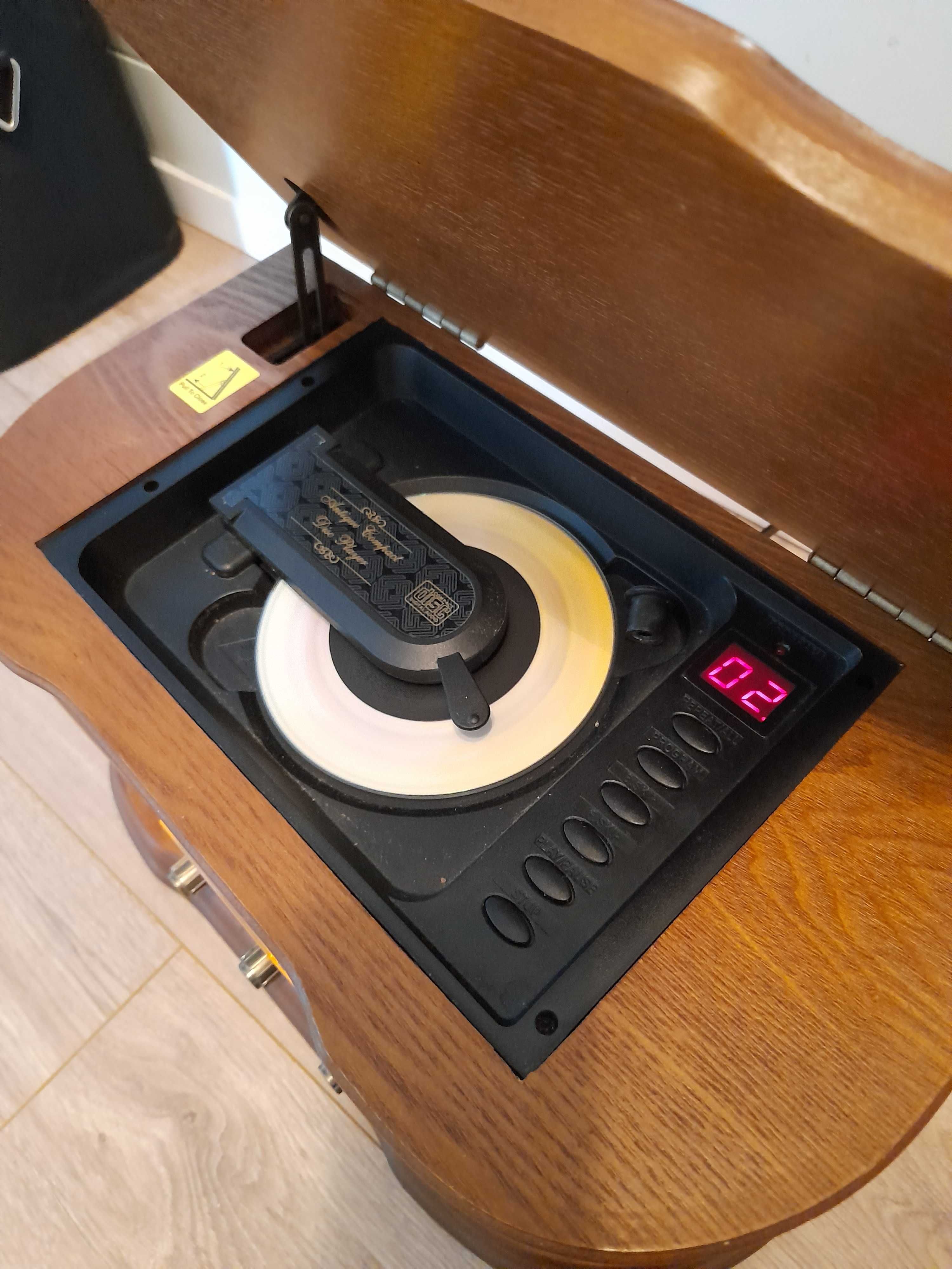 Radio Soundmaster NR 970, CD