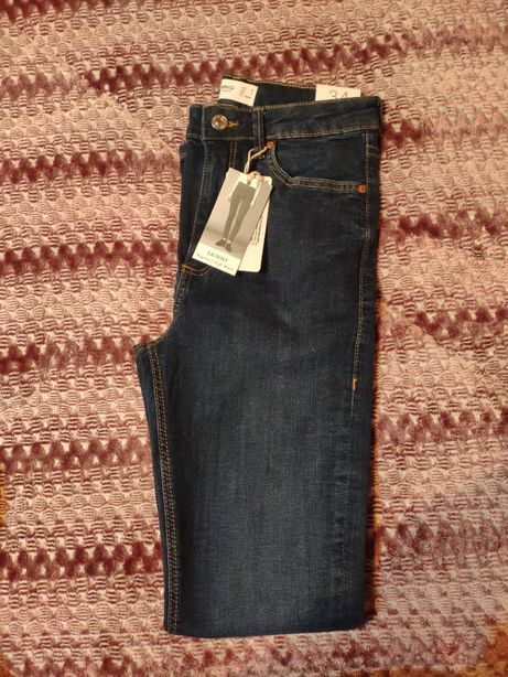 Jeans Skinny - tamanho 34 (Mango)