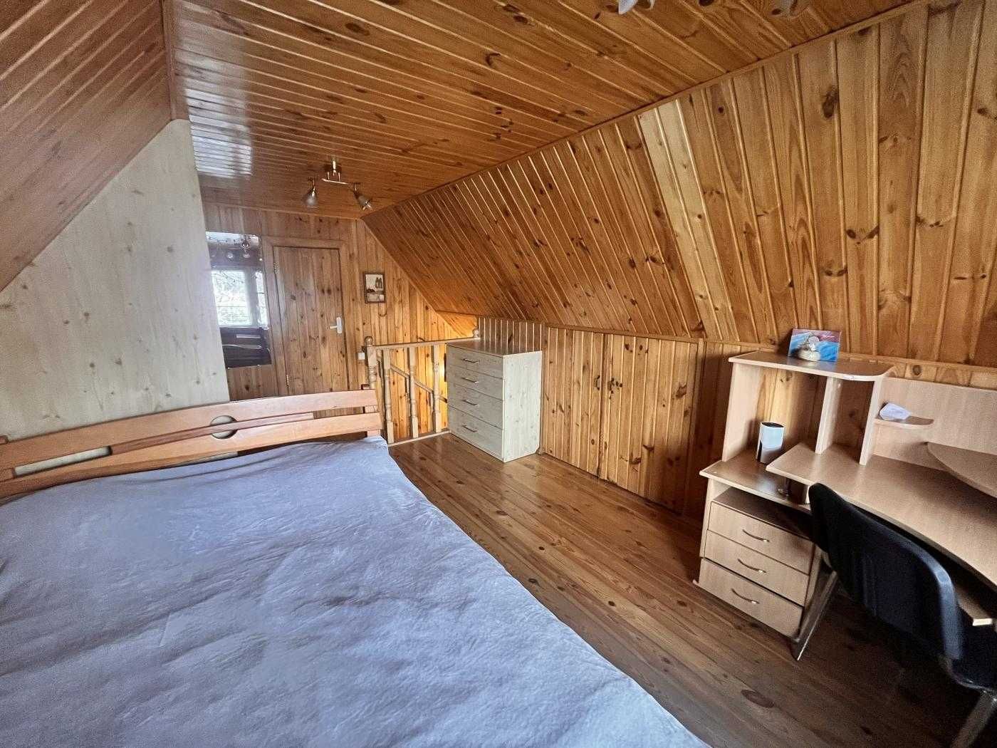 Продаж  будинку в центральній частині міста.