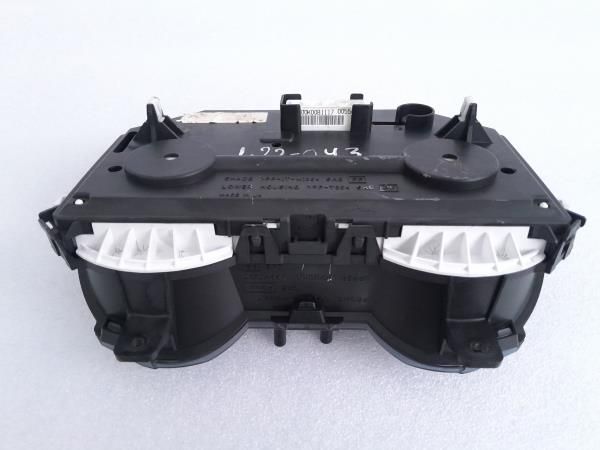 Quadrante / painel de instrumentos NISSAN Juke (F15)