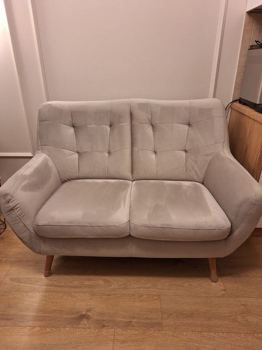 Sofa dwuosobowa welurowa