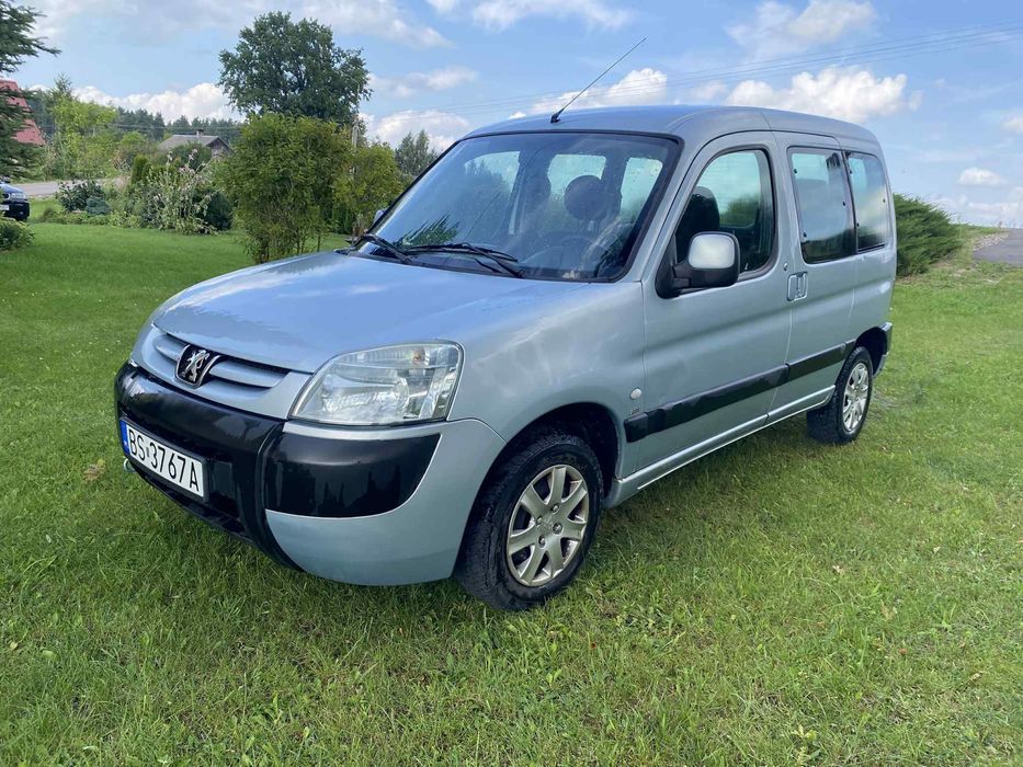 Peugeot Partner przystosowany do przewozu osób niepełnosprawnych