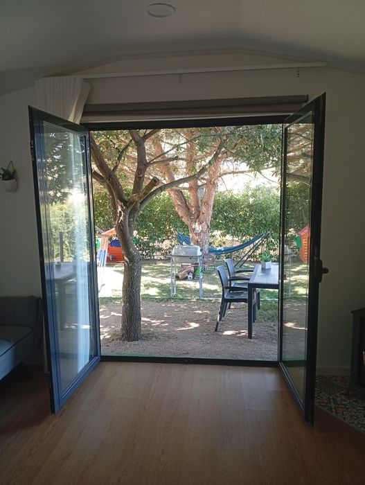 Aluguer quarto / casa