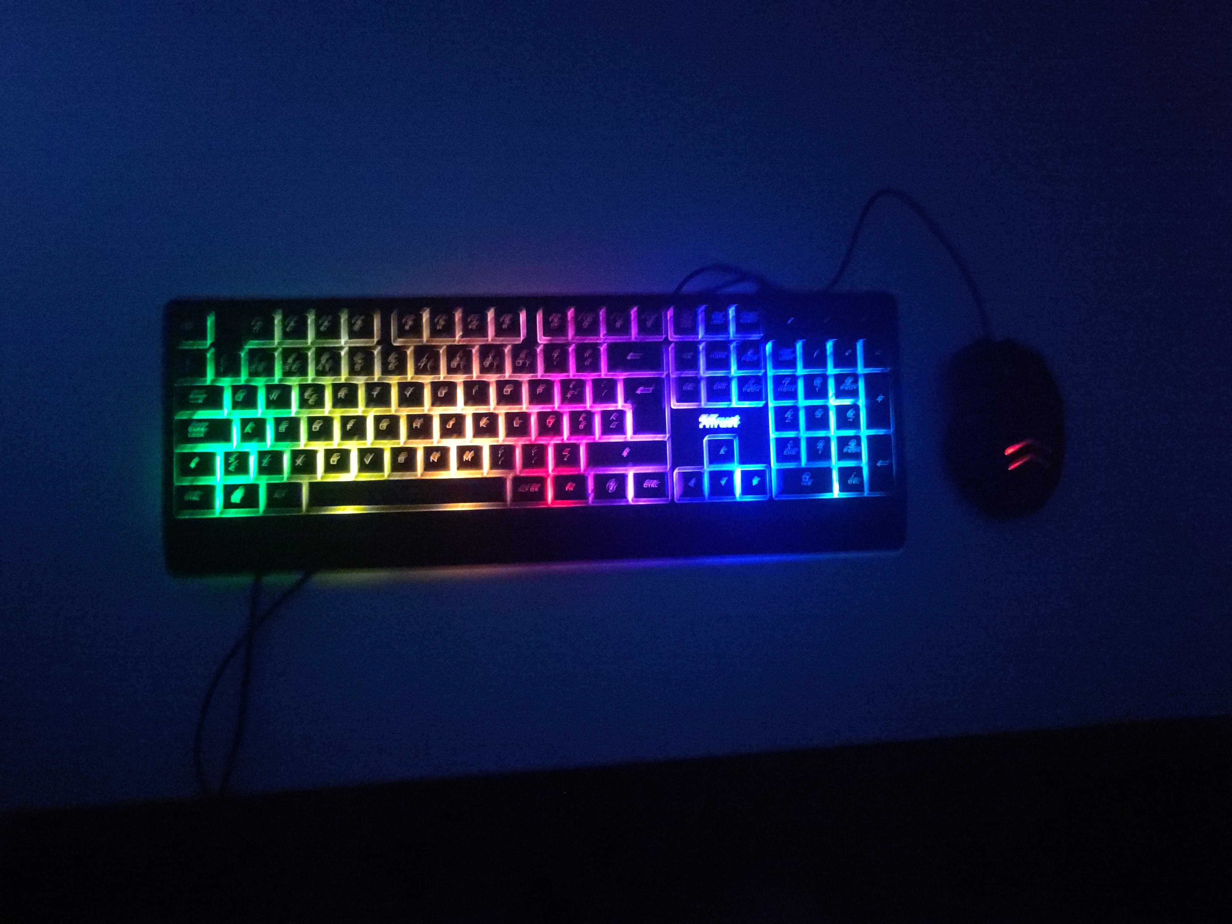Teclado e rato gamer