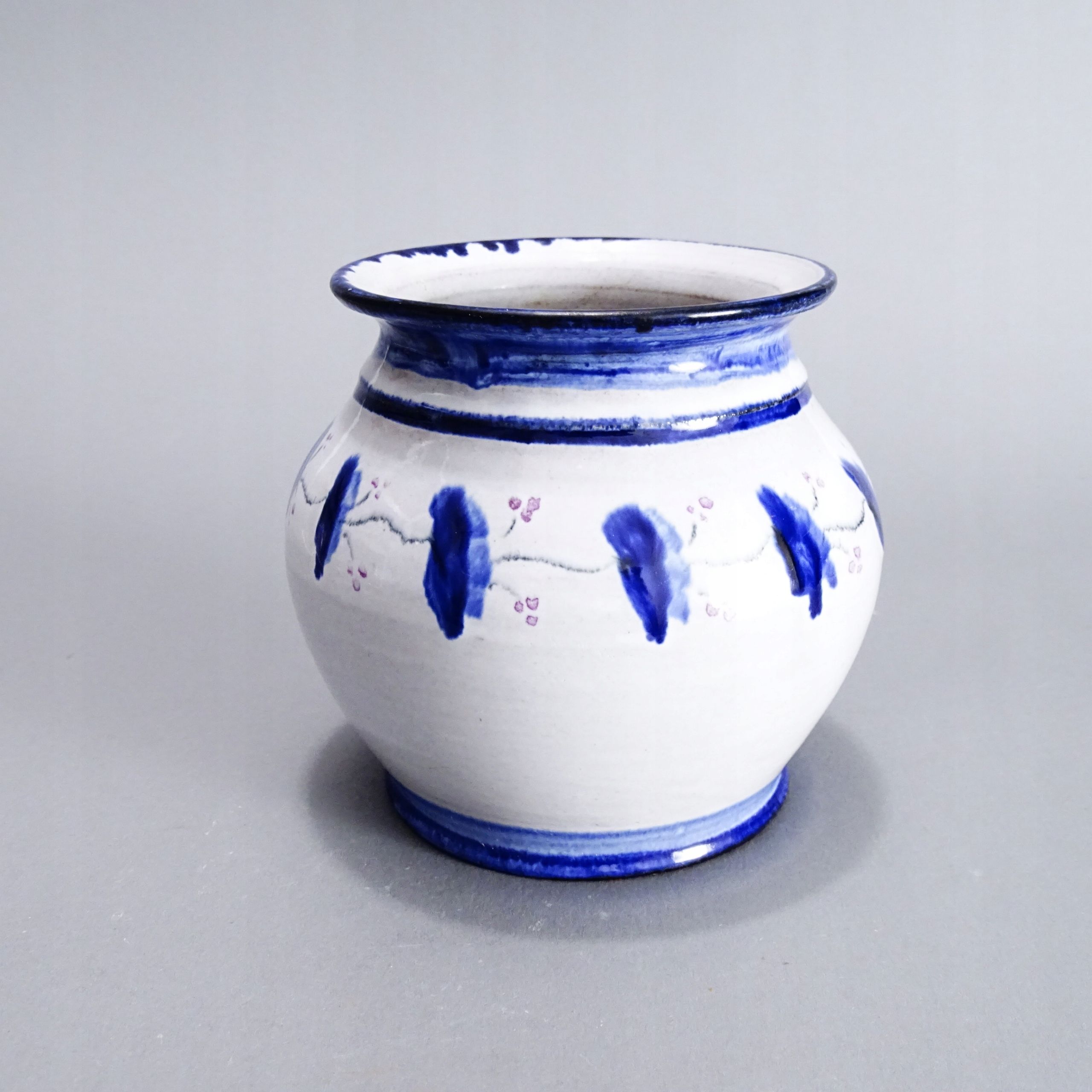 ceramika autorska ręcznie wykonany wazon pojemnik