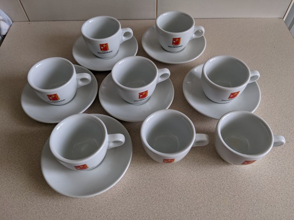 Продам Чашка з блюдцем hausbrandt
