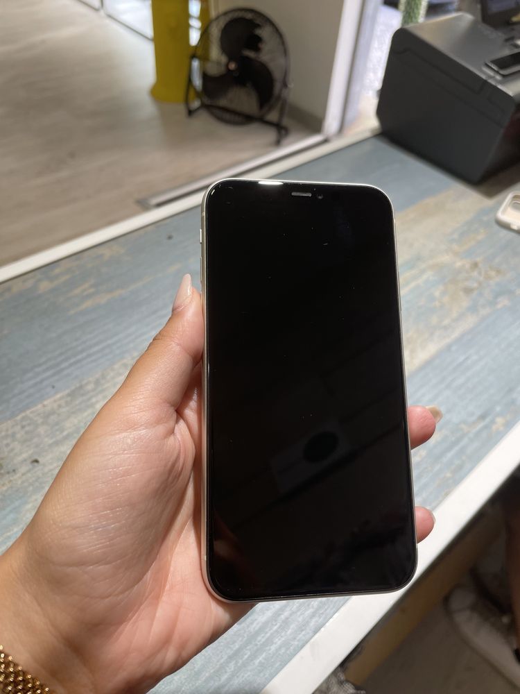 Iphone 11 128gb branco