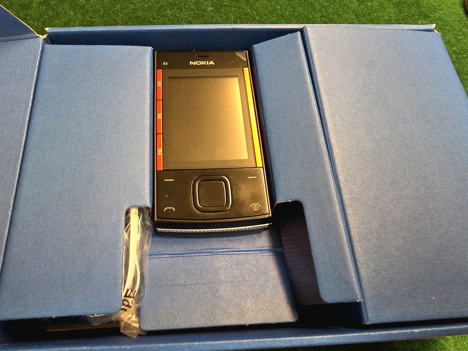 Nokia X3 – pełny komplet, stan jak nowy