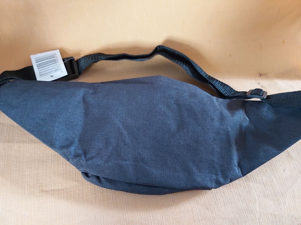 Dell saszetka nerka przy pasie black edition