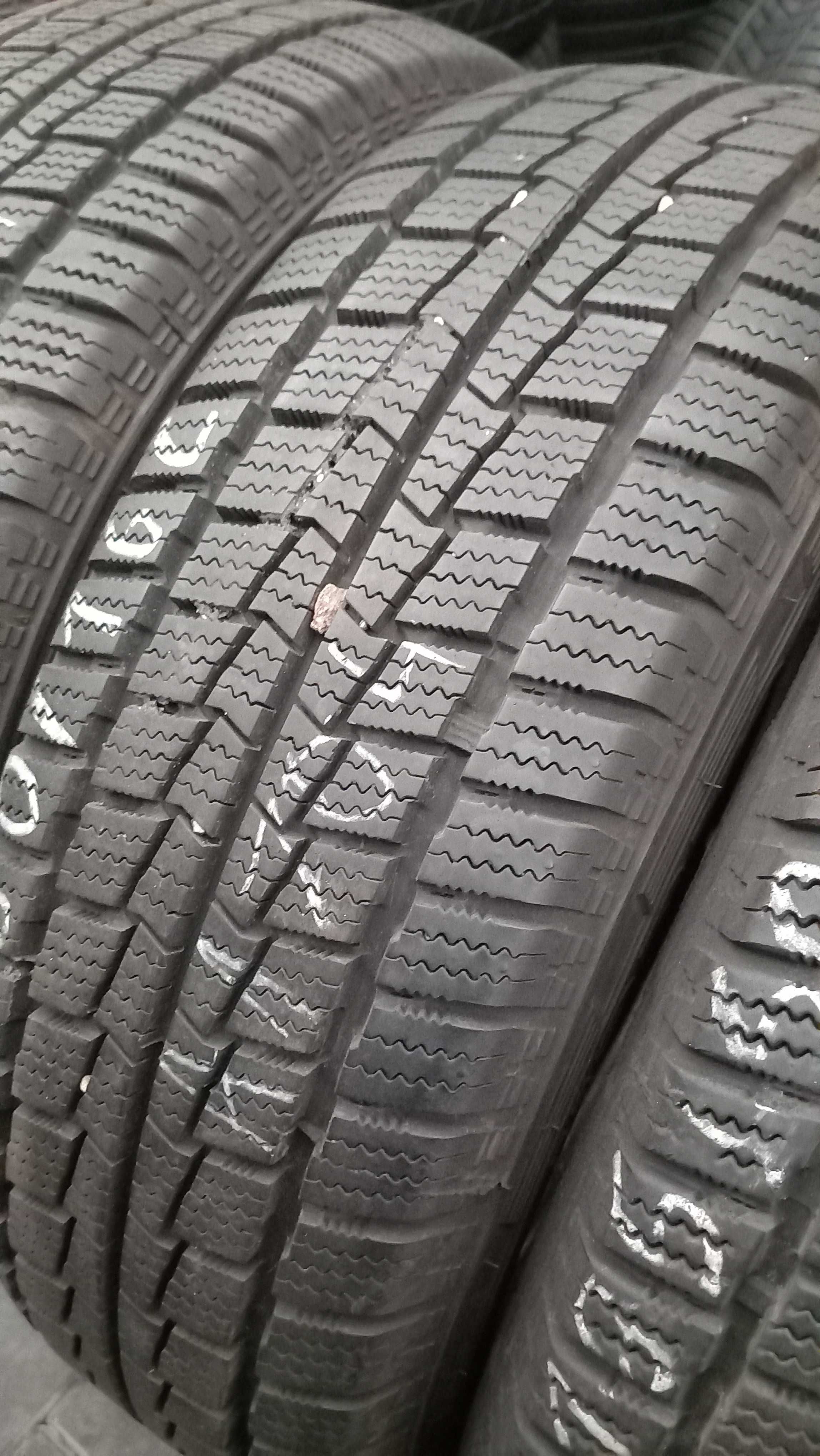 195/60/16C Hankook Winter RW06 99/97T